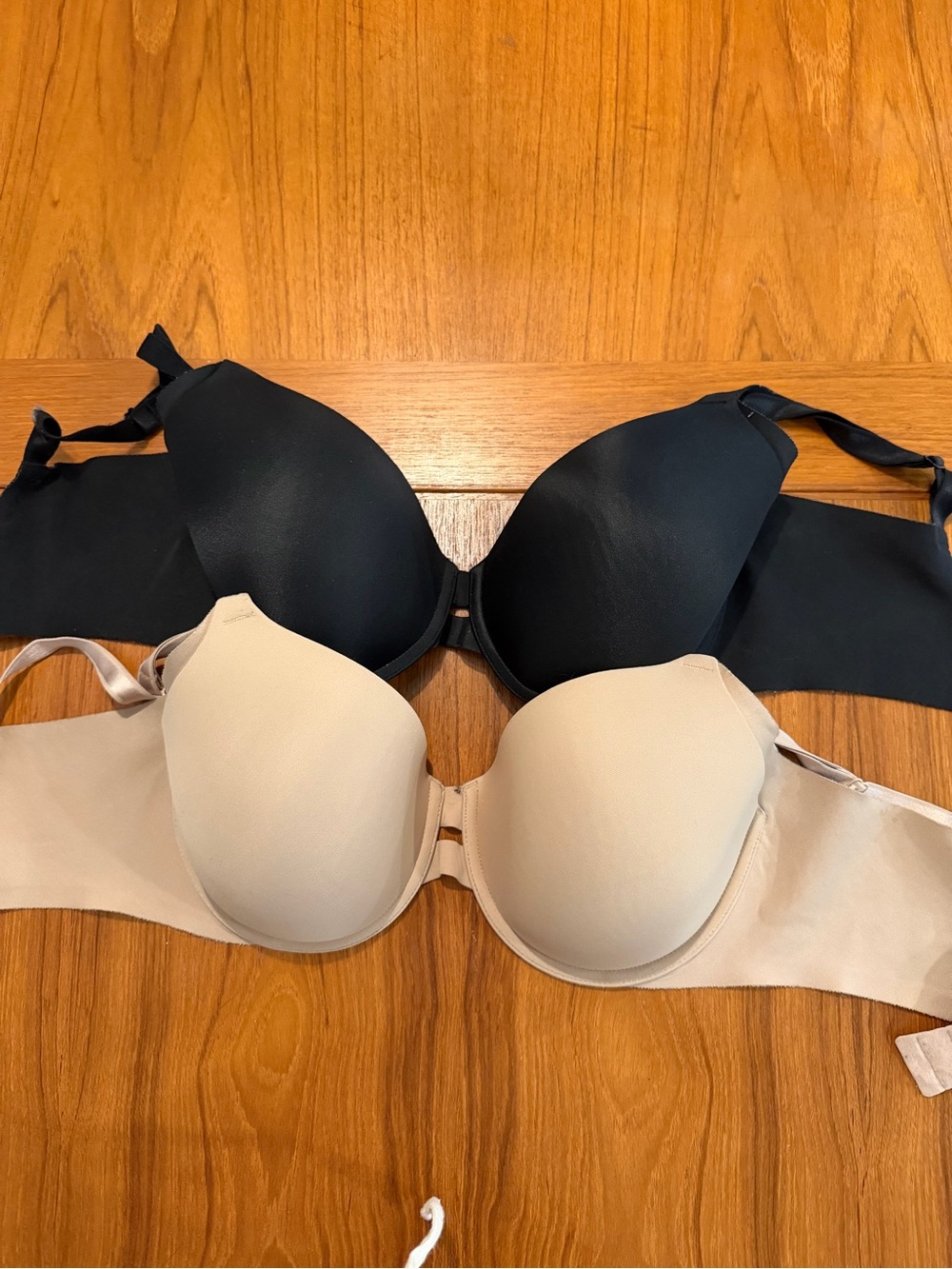 Bundle of 2 - Warner's Black and Nude No Side Effects Underwire Bras